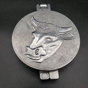Vintage Aluminum Hamburger Press Bull Head Taiwan Cast Meat Patty Mold